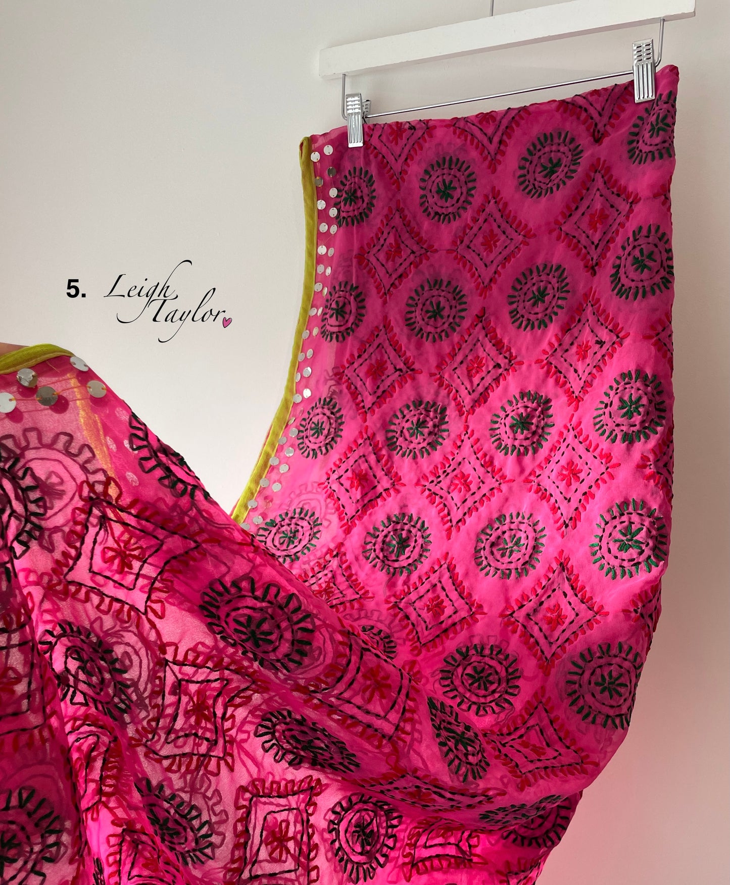 Pink/Red Phulkari Wool Scarves